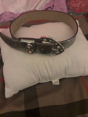 Embellished Metallic Silver Western Buckle Belt